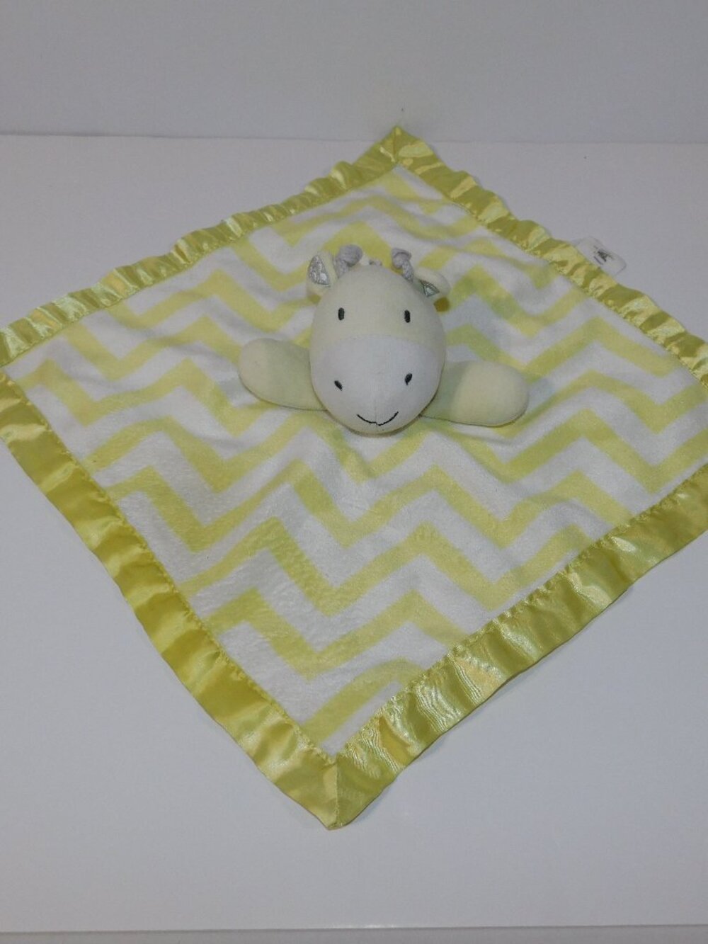 Circo Yellow white Giraffe Security Blanket Zig Zag Chevron Baby Lovey Nunu